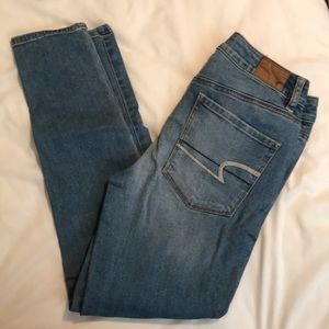 American Eagle blue jeans